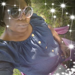 Meet your Posher, Janelle